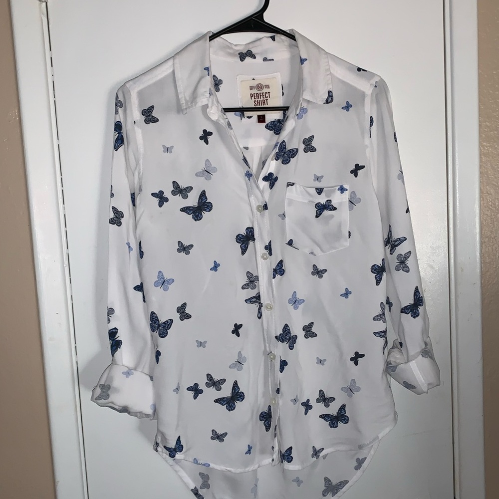 Long sleeve button down shirt